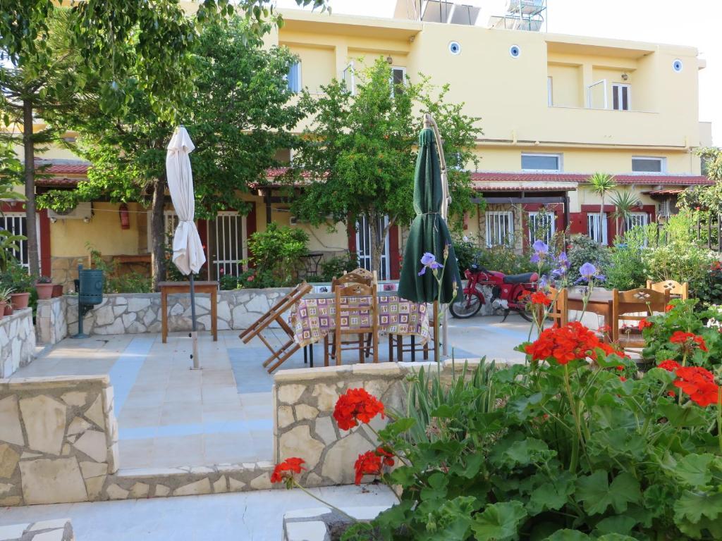 Villa Costas - Popi Сивас Экстерьер фото